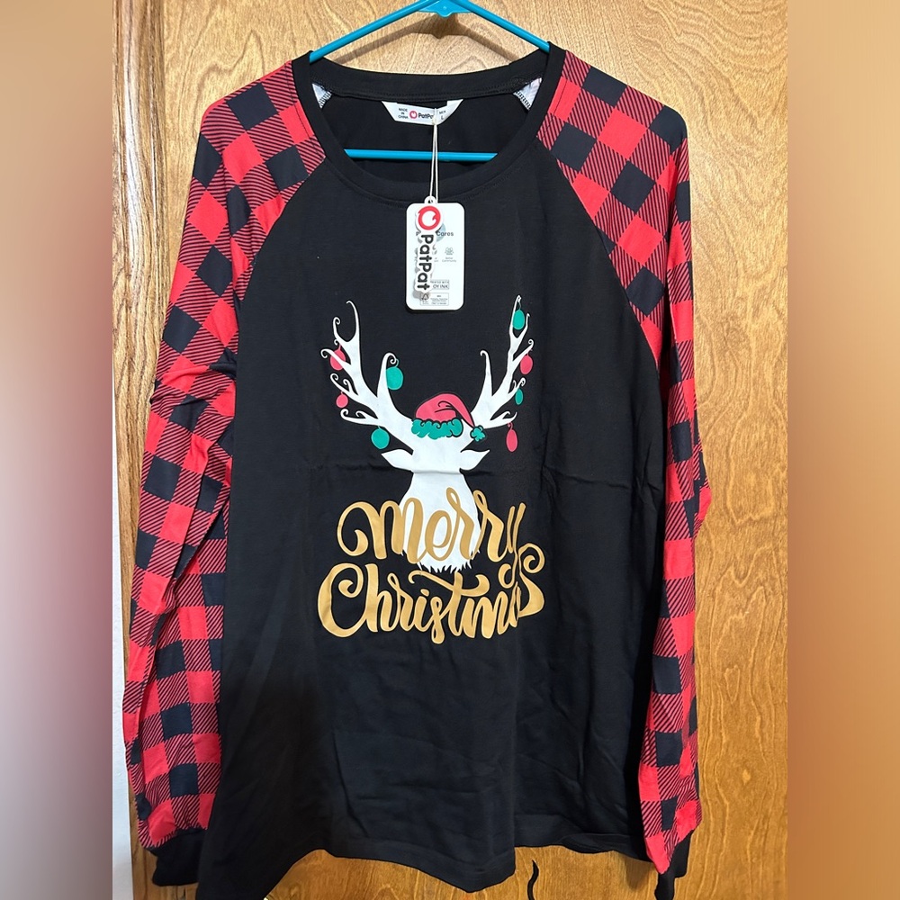 NWT Mens size L Christmas pjs.